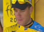 Kim Kirchen en jaune aprs la sixime tape du Tour de France 2008